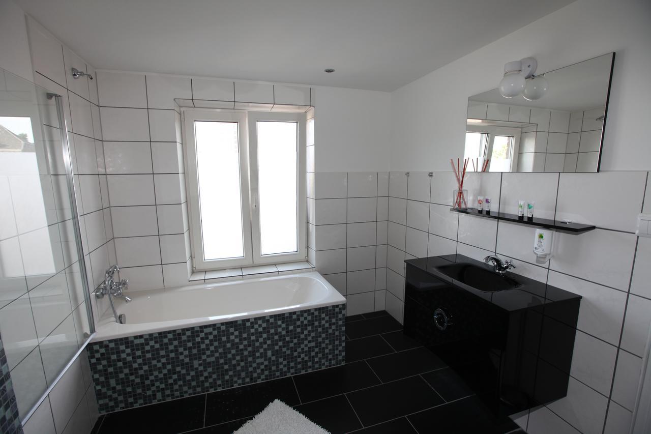 רורמונד B&B Check Mate מראה חיצוני תמונה