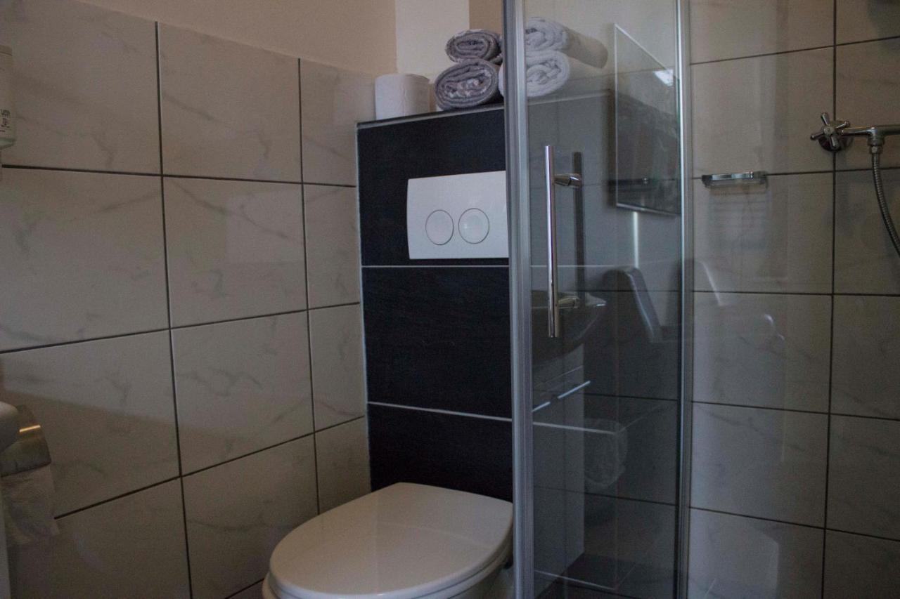 רורמונד B&B Check Mate מראה חיצוני תמונה