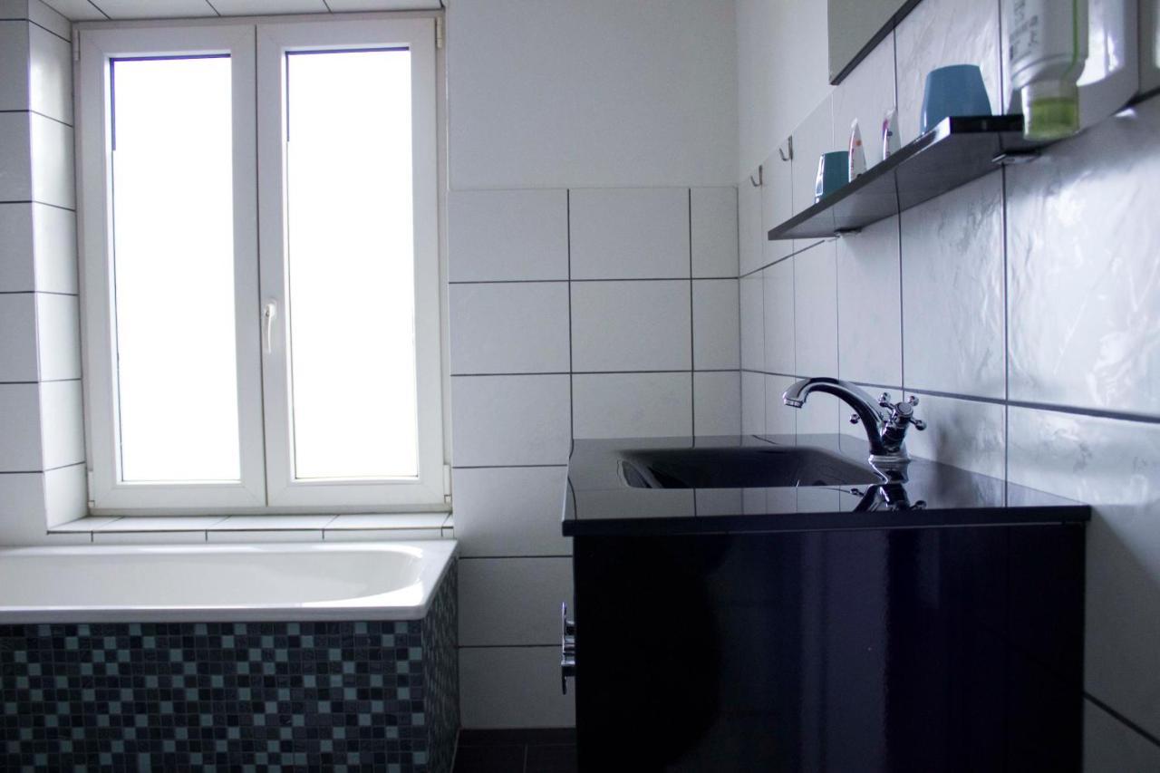 רורמונד B&B Check Mate מראה חיצוני תמונה